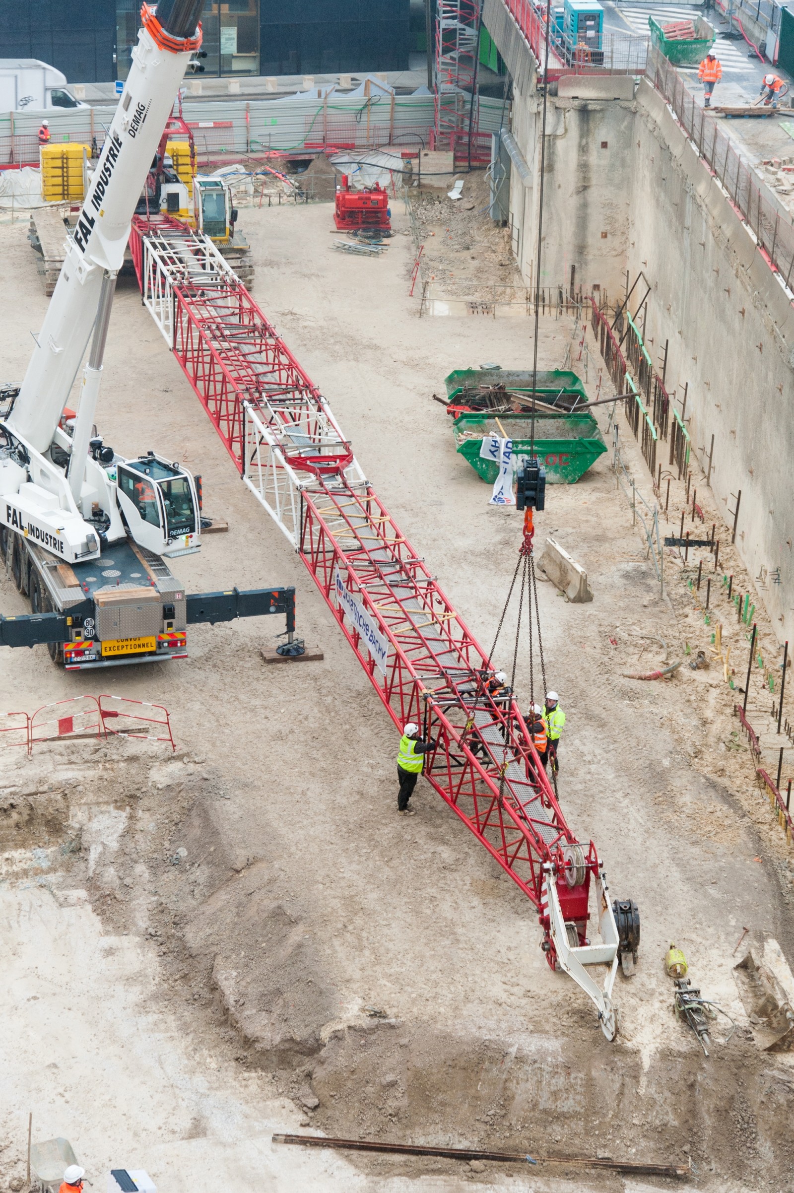 Janvier 2019 - installation grue et travaux de terrassement