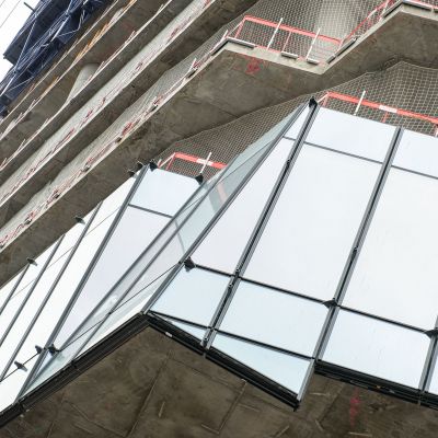 Février 2021 - Pose des angles de façades au niveau R+2