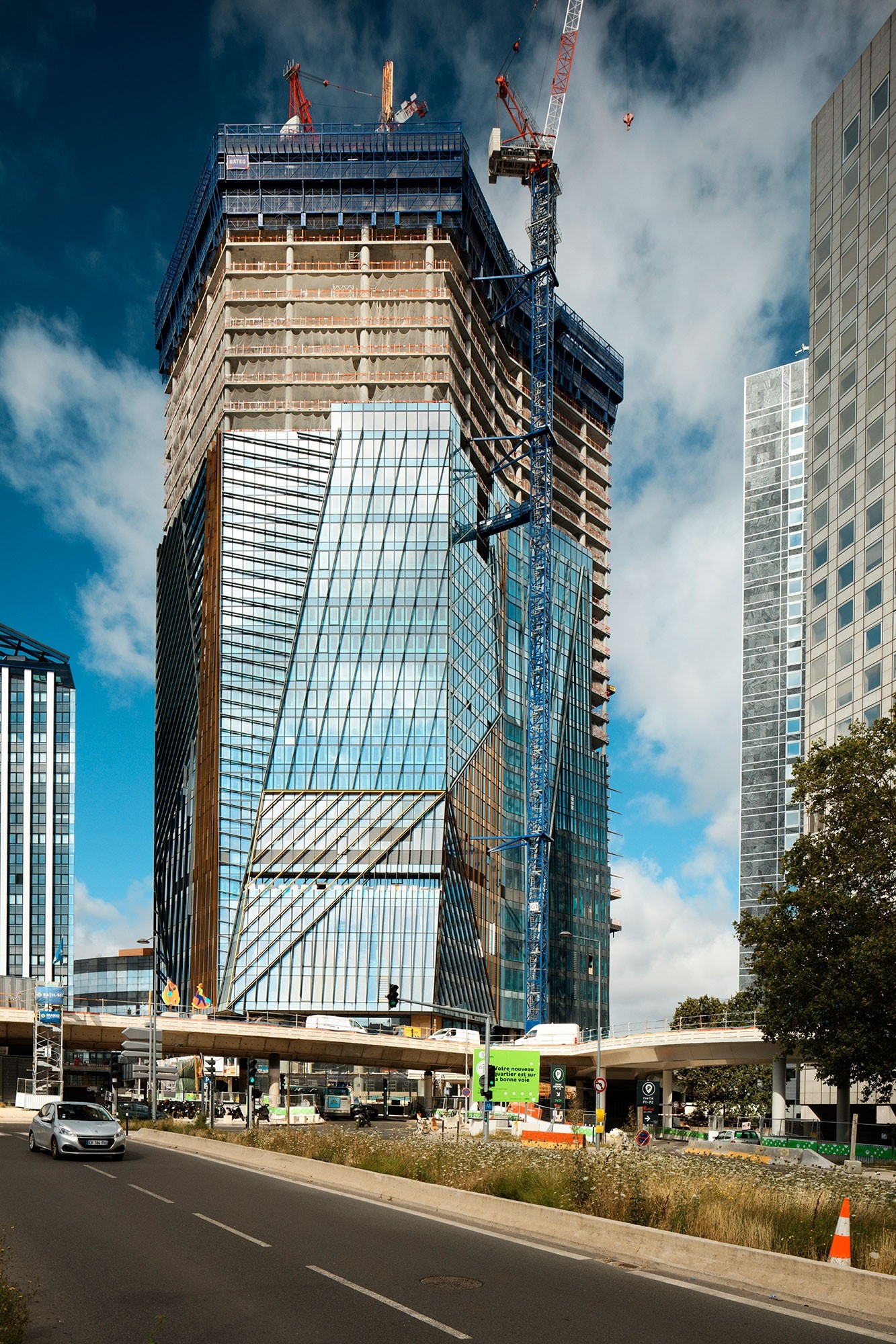 Août 2021 - Vue depuis l'Avenue du Général de Gaulle