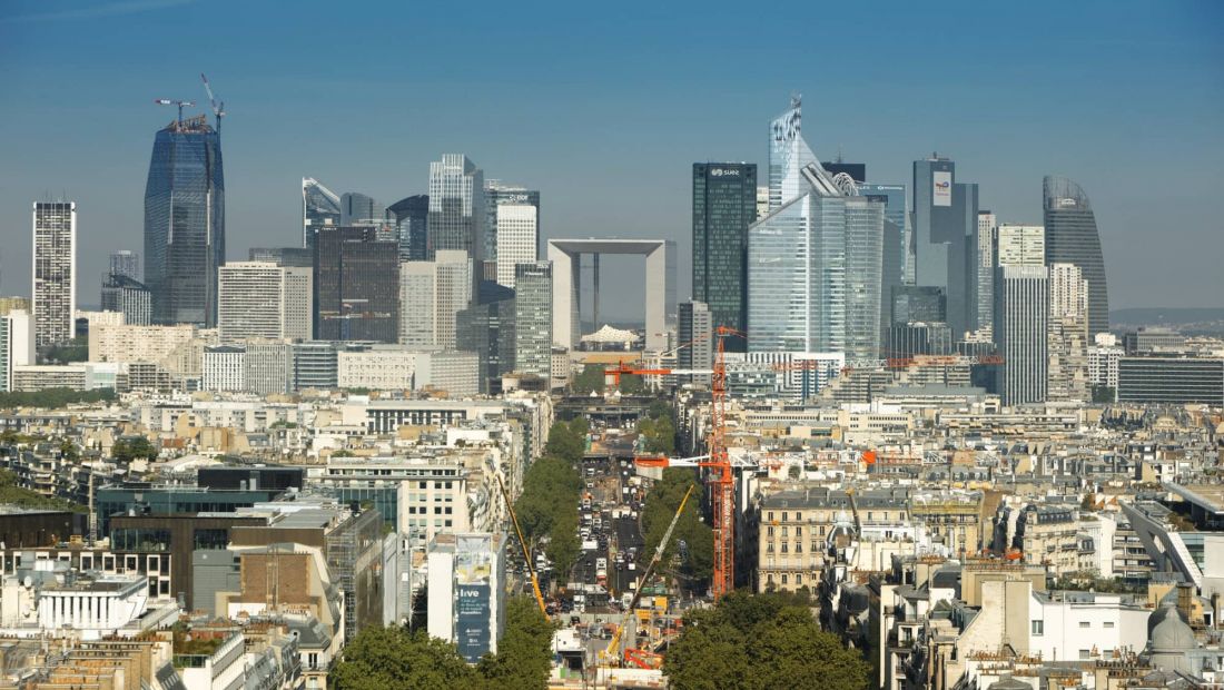 May 2022 - The new skyline of La Défense, with HEKLA